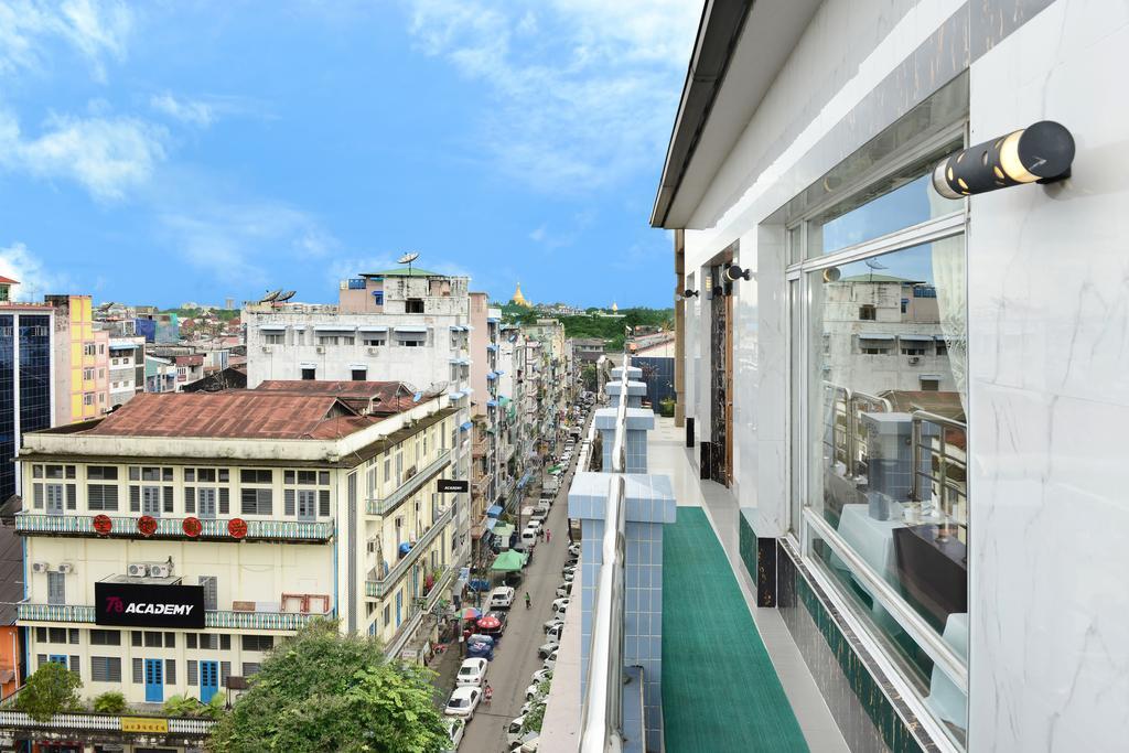 Hotel Grand United - Chinatown Yangon Esterno foto