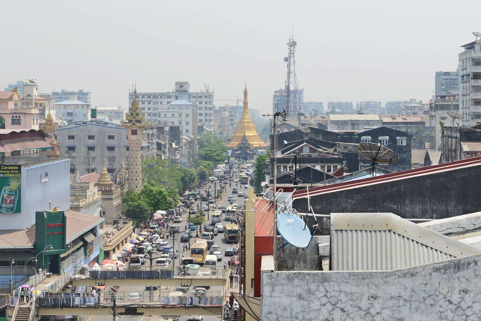 Hotel Grand United - Chinatown Yangon Esterno foto